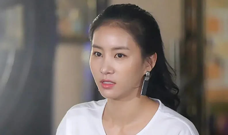 Kim Jung-min (Age: 22, Net Worth: $1.5 Billion)